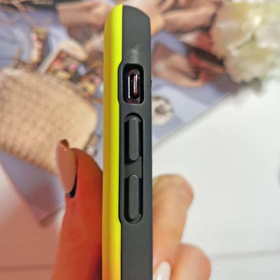 Etui do iPhone X/XS stylowe proste z chowanym uchwytem żółto-różowe