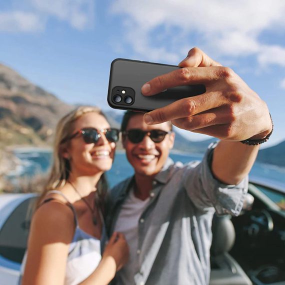etui do iphone 11 półprzezroczyste matowe czarne z ochroną obiektywu 6