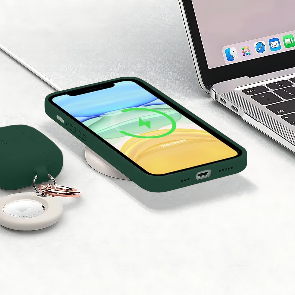 Etui do iPhone 11 silikonowe z mikrofibrą soft touch z osłoną na aparat, butelkowo zielone (1)