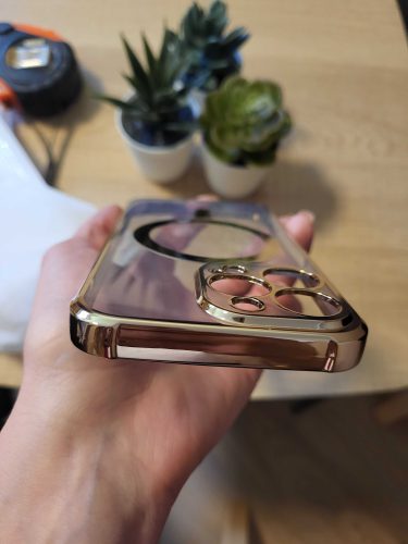 etui do iphone 13 pro max magsafe protect transparentne ze złotą ramką, ochrona kamery
