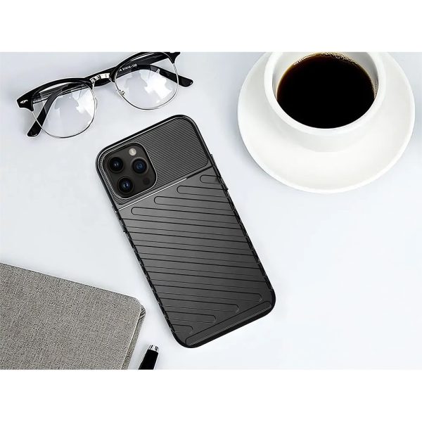 etui do iphone 14 pro wytrzymałe, precyzyjnie wykonane, black storm