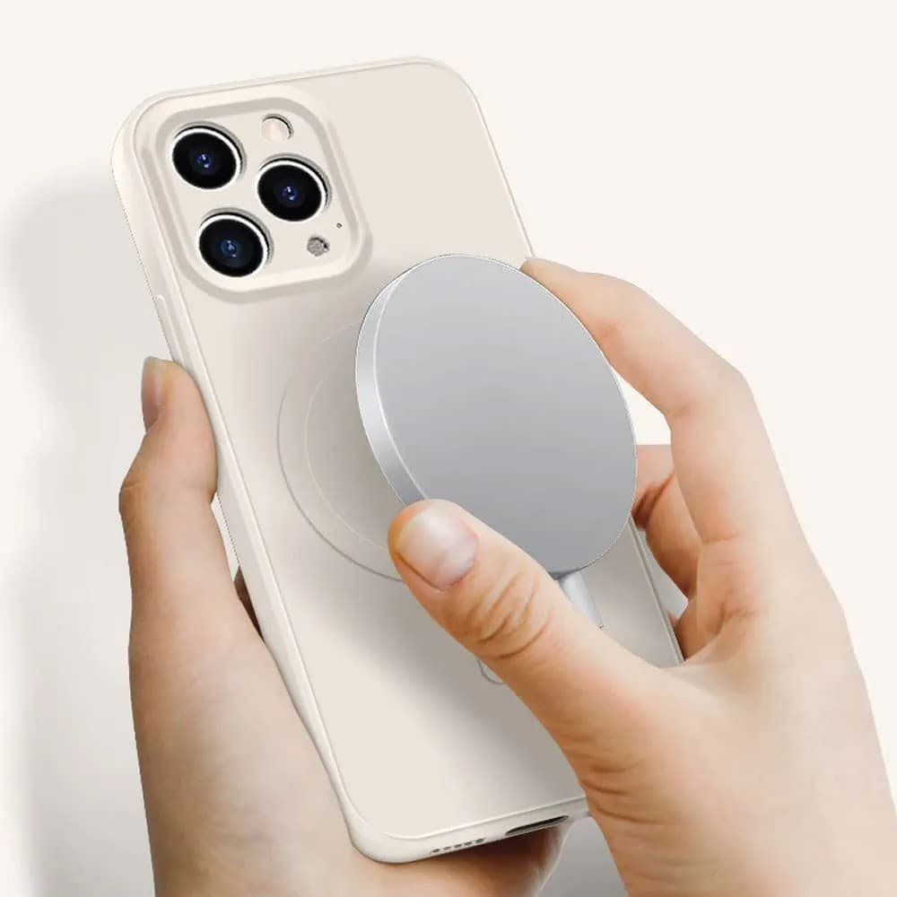 etui do iphone 15 pro silikonowe z mikrofibrą premium soft touch magsafe, ochrona aparatu, kamień polny