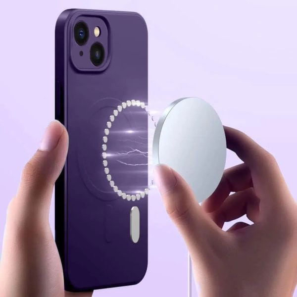 etui do iphone 15 silikonowe z mikrofibrą premium soft touch magsafe, ochrona aparatu, purpurowe