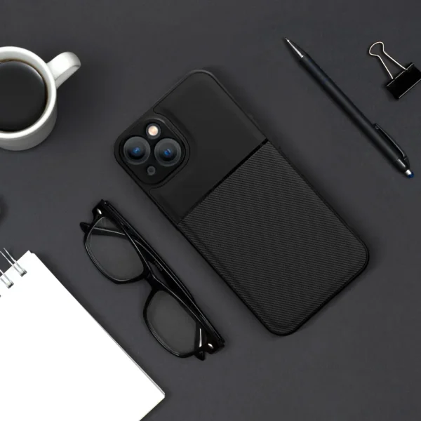 etui do iphone 12 pro biznesowe z karbonem, wytrzymałe, osłona na aparat, czarne