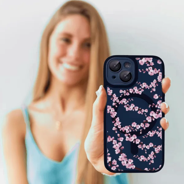 Etui do iPhone iPhone 15, Color Flush z Magsafe, z osłoną aparatu, z nadrukiem sakura, kwiat wiśni, granatowe