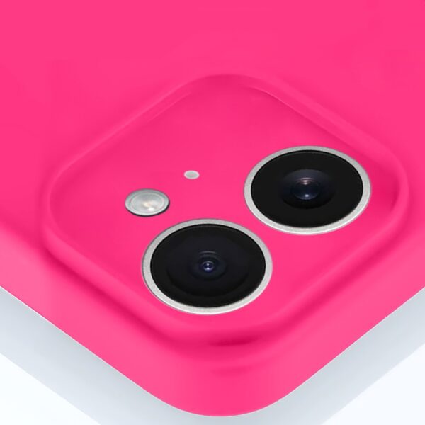 Różowy smartfon z podwójnym aparatem.