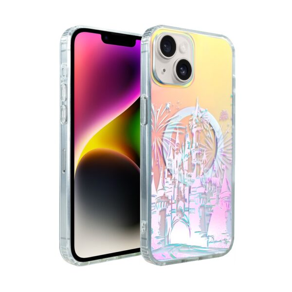 iPhone z kolorowym etui i holograficznym wzorem.