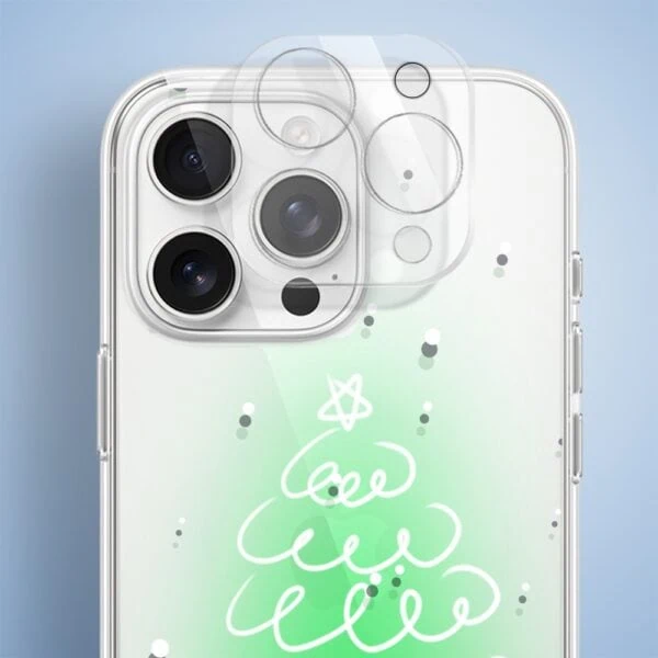 Smartfon z potrójnym aparatem i przezroczystym etui.