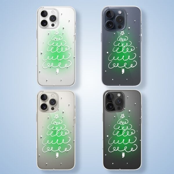 Cztery etui na iPhone z choinką.