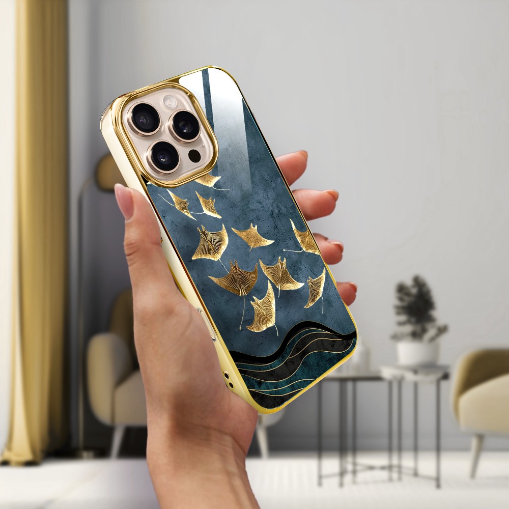 Etui do iPhone 16 Pro, Elite Glass z MagSafe, szklany tył, Morze, Lot płaszczek, złote (9)