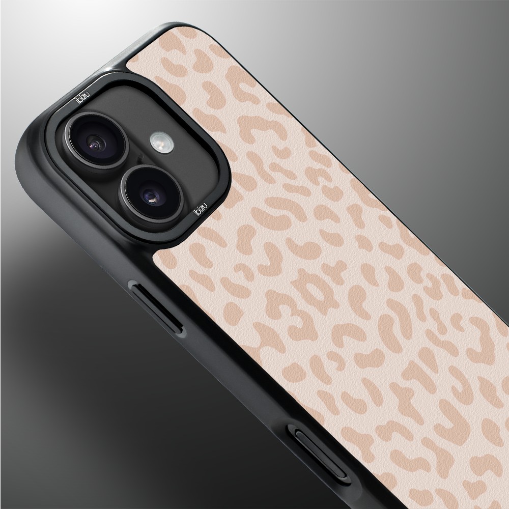 Etui do iPhone 17 IBIZU DropGuard Matt z MagSafe, Boho, Delikatna panterka (2)