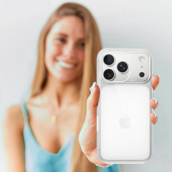 Etui do iPhone 17 Pro silikonowe, transparentne z osłoną aparatu (4)