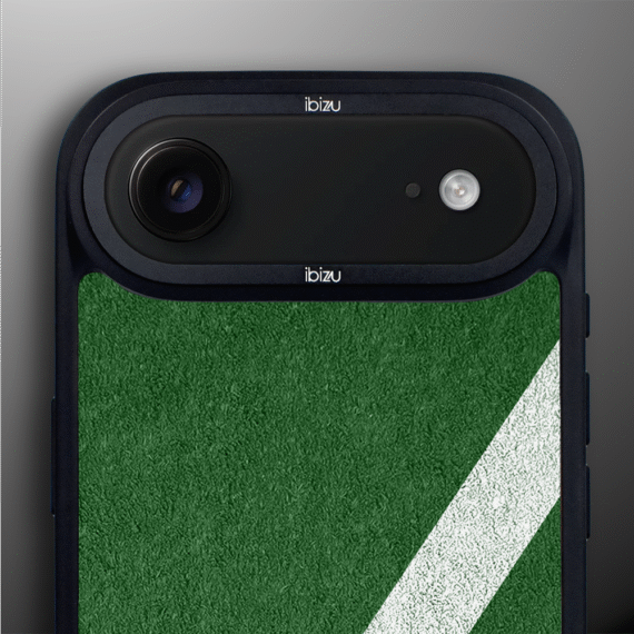 Etui do iPhone Air IBIZU DropGuard Matt z MagSafe, #Move, Przy boisku1