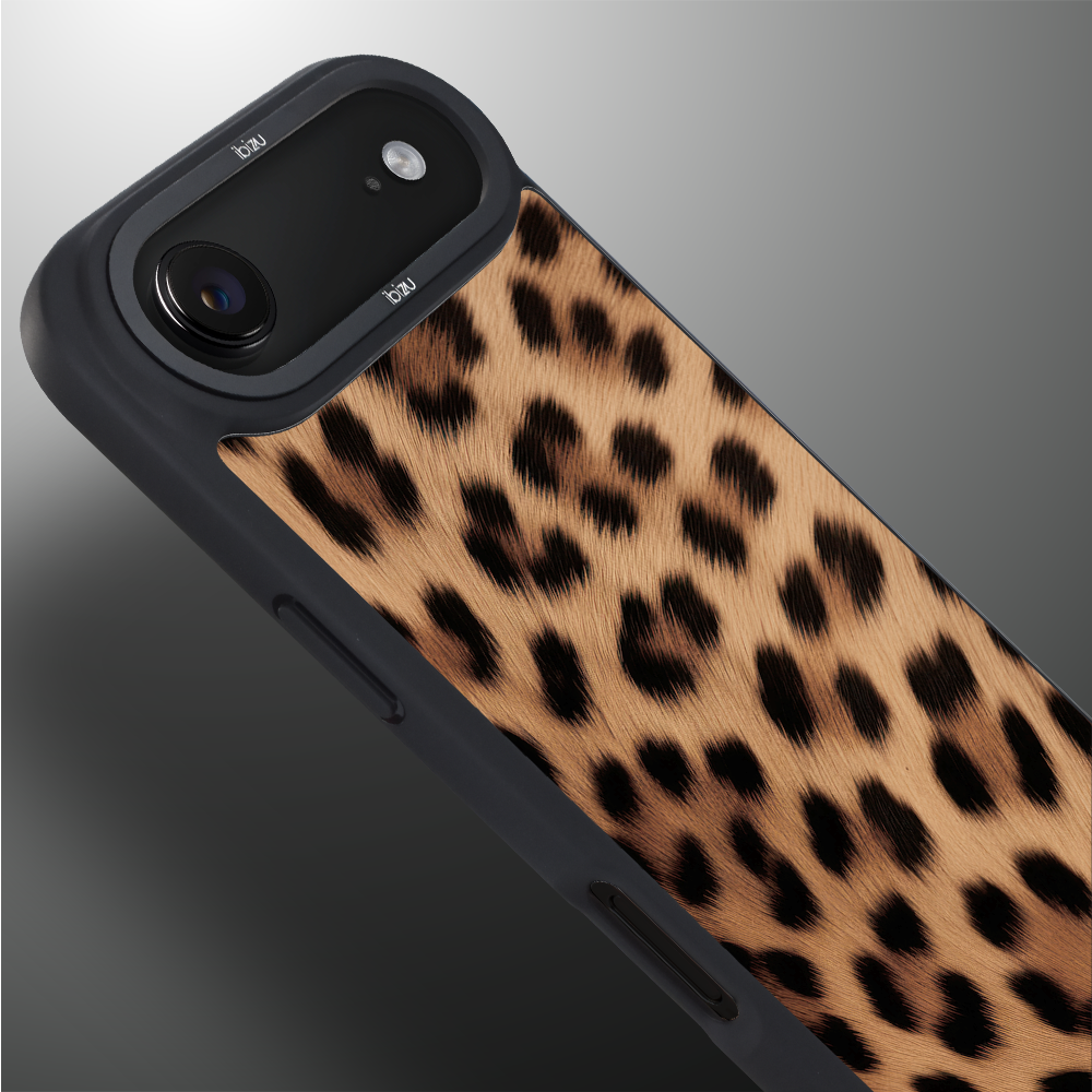 Etui do iPhone Air IBIZU DropGuard Matt z MagSafe, Zew Natury, Pantera3