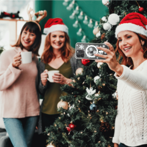 Etui do iPhone 14 Pro z MagSafe, Zimowa Magia, Delikatne płatki śniegu, przeźroczyste6