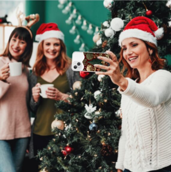 Etui do iPhone 14, Zimowa Magia, Świąteczny las, przeźroczyste4