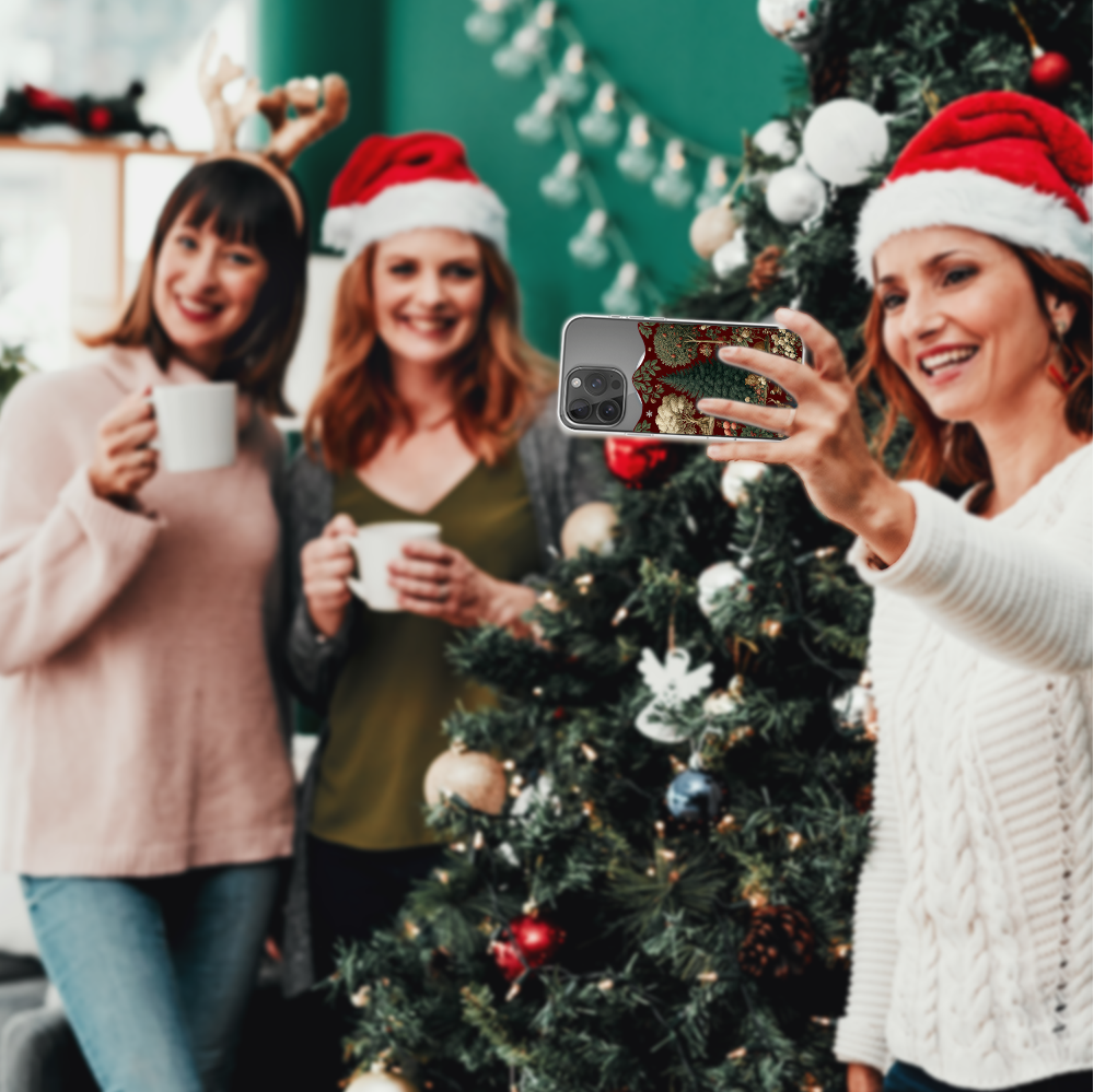 Etui do iPhone 15 Pro Max z MagSafe, Zimowa Magia, Świąteczny las, przeźroczyste6