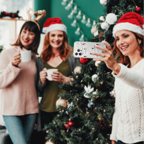 Etui do iPhone 15 Pro, Zimowa Magia, Narciarski obraz6