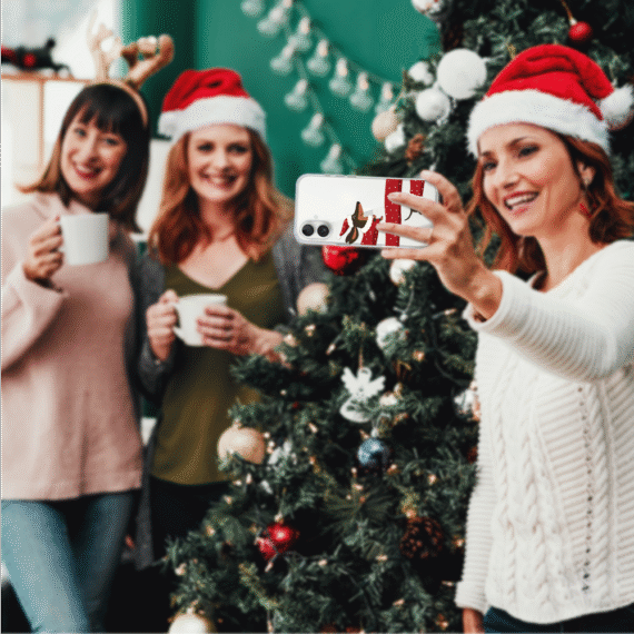 Etui do iPhone 16, Przytulne święta, Świąteczny jamnik, przeźroczyste6