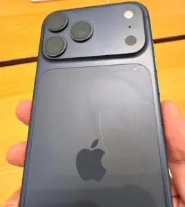 czy iPhone 17 pro się rysuje