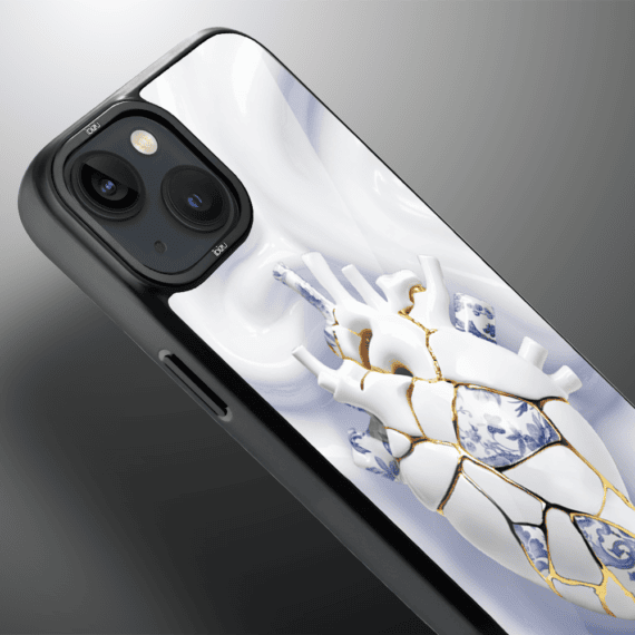 Etui do iPhone 14 IBIZU DropGuard Matt z MagSafe, Kintsugi Art, porcelanowe serce (1)