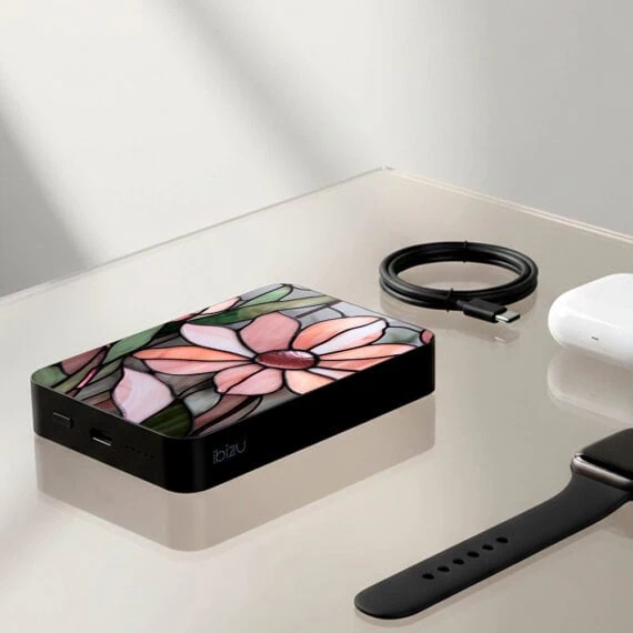 Powerbank IBIZU MagPower 10k do iPhone z MagSafe, solidny, aluminiowy, 10 000 mAh, Różowa magnolia Obszar kompozycji 8