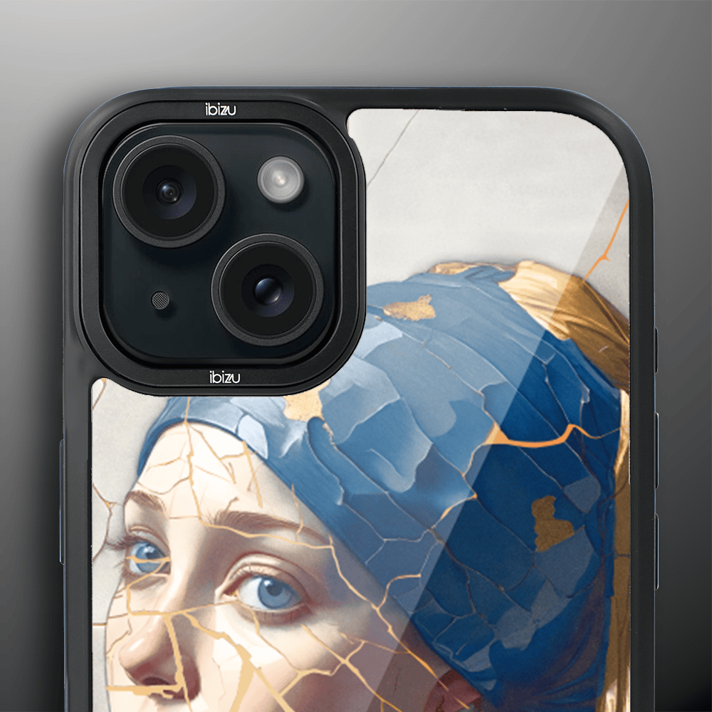 Etui do iPhone 15 IBIZU DropGuard Matt z MagSafe, Kintsugi Art, kobieta z perłą (5)