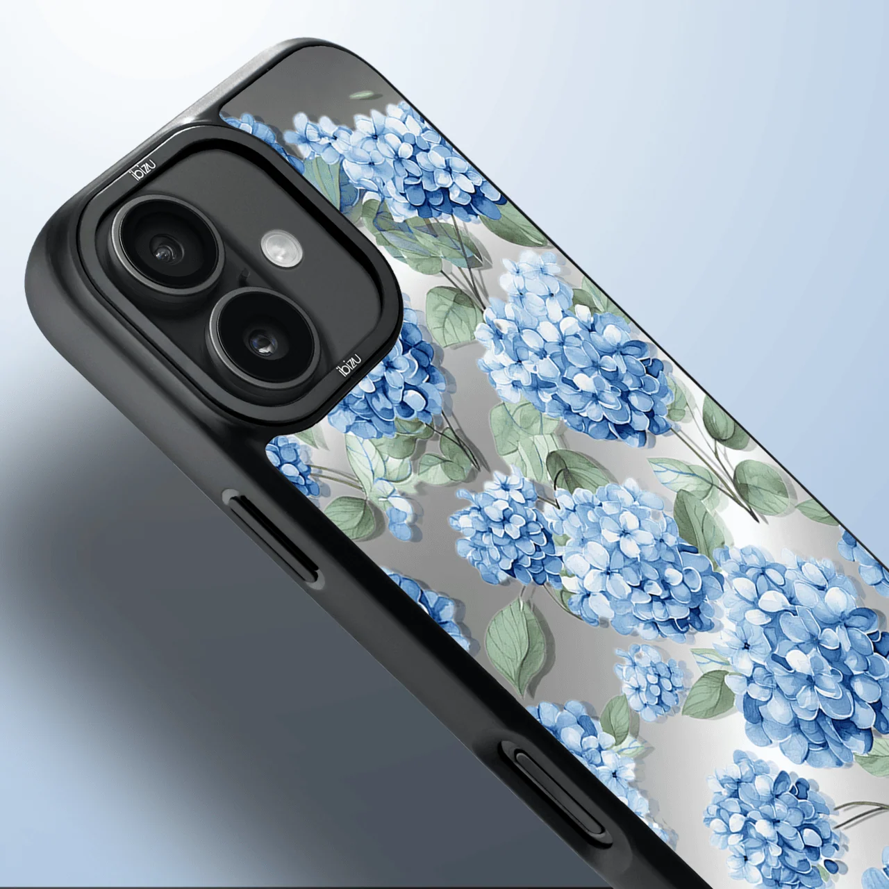 Etui do iPhone 17 IBIZU DropGuard Matt z MagSafe, Relief Garden, Szafirowa Hortensja (2)