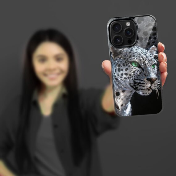 Etui do iPhone 16 Pro, Elite Glass z MagSafe, szklany tył, Nocturne, Oczy pantery, czarne (8)