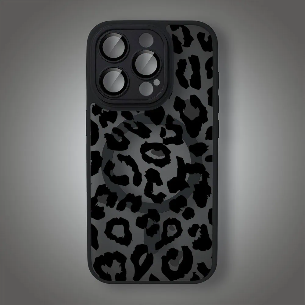 Etui do iPhone 15 Pro Max Color Flush z MagSafe, z osłoną aparatu, subtelna panterka, czarne (6)