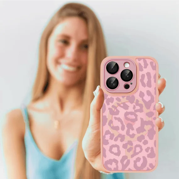 Etui do iPhone 16 Pro Max Color Flush z MagSafe, z osłoną aparatu, subtelna panterka, różowe (2)