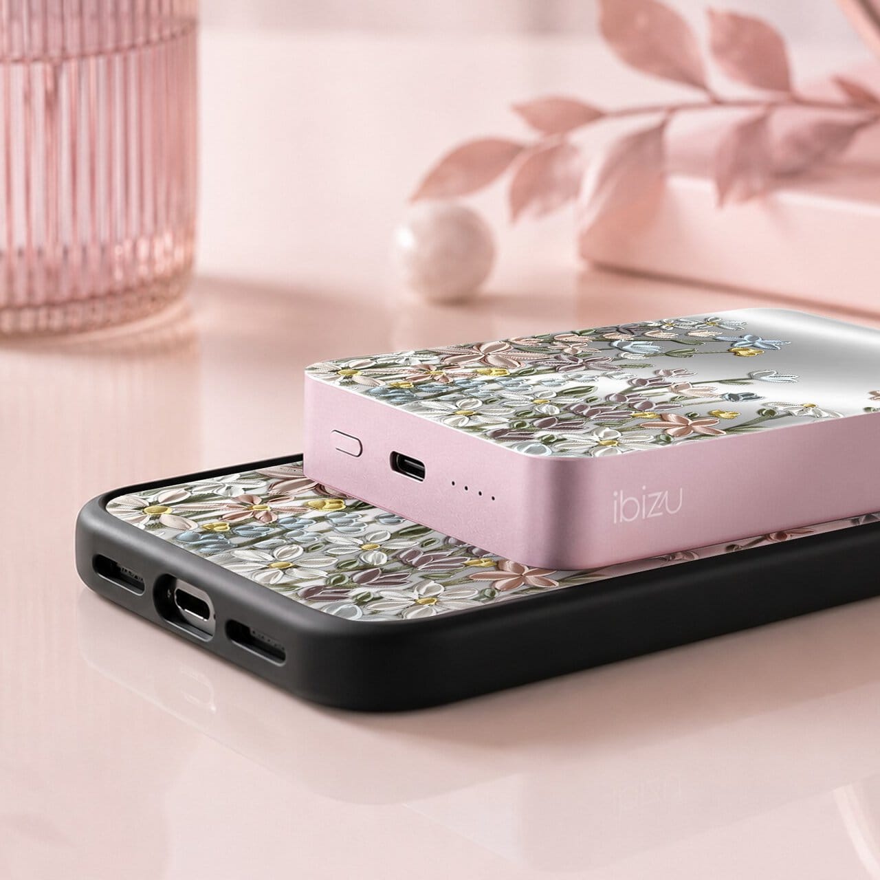 Powerbank IBIZU MagPower 10k do iPhone z MagSafe, solidny, aluminiowy, 10 000 mAh, Wiosenna łąka, różowe (1)